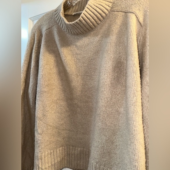 Abercrombie & Fitch Tan Mockneck Sweater - Picture 2 of 5